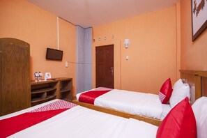 Standard Twin Room | View from room - OYO 581 Serdika Pavilion (Berastagi)