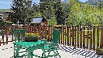 Habitación cuádruple (2) | Terraza o patio