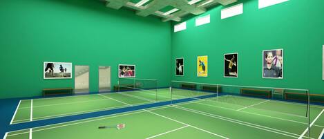 Una cancha de tenis con paredes verdes, luces en el techo y varias fotografías enmarcadas de tenistas.