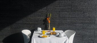 Hotel Torre Mar
