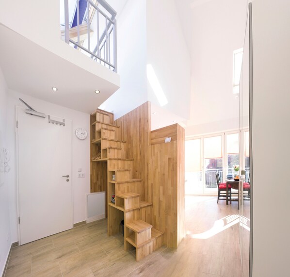 Apartment, Balkon (3. OG)