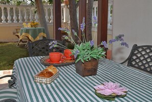 Ristorazione all'aperto