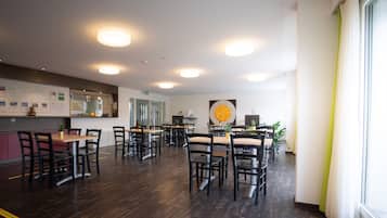 Colazione a buffet inclusa, servita tutte le mattine