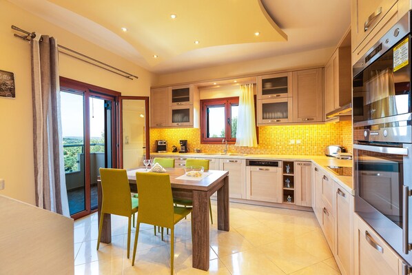 Villa, 3 Bedrooms, Private Pool, Mountain View | Private kitchen | Full-size fridge, microwave, oven, stovetop - Greenland Villa (Mylopotamos)