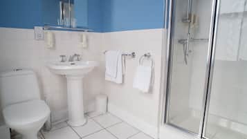 Superior-Doppelzimmer, mit Bad (First floor) | Badezimmer