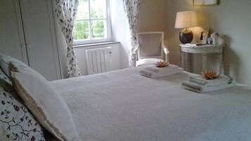 三人房 (Blanche) | 1 多间卧室、特色装修、特色家居、熨斗/熨板