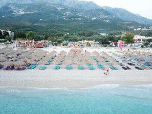 Beach - Hotel Imperial (Himarë)