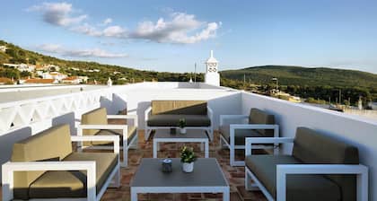 Alte Tradition Guest House