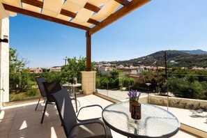 Comfort villa, 5 slaapkamers | Uitzicht vanaf balkon