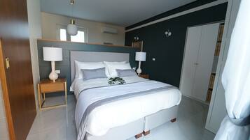 1 camera, una cassaforte in camera, ferro/asse da stiro, Wi-Fi