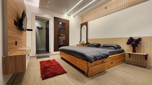 Free WiFi, bed sheets - Viewtoria Resort (Dhanaulti)