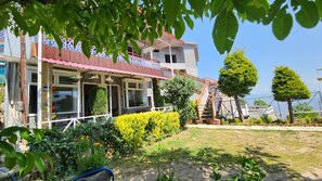 Exterior detail - Viewtoria Resort (Dhanaulti)