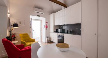 Soul House - Exclusive Apartment - Your Home away from Home