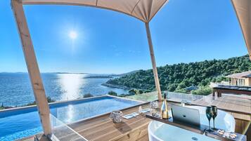 Luxury Glamp New Horizons I | Beach/ocean view