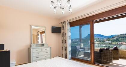 Levanta Luxury Stone Villa