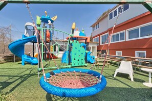 Children's area - Villa La Mer with Private Cave  (Pula)