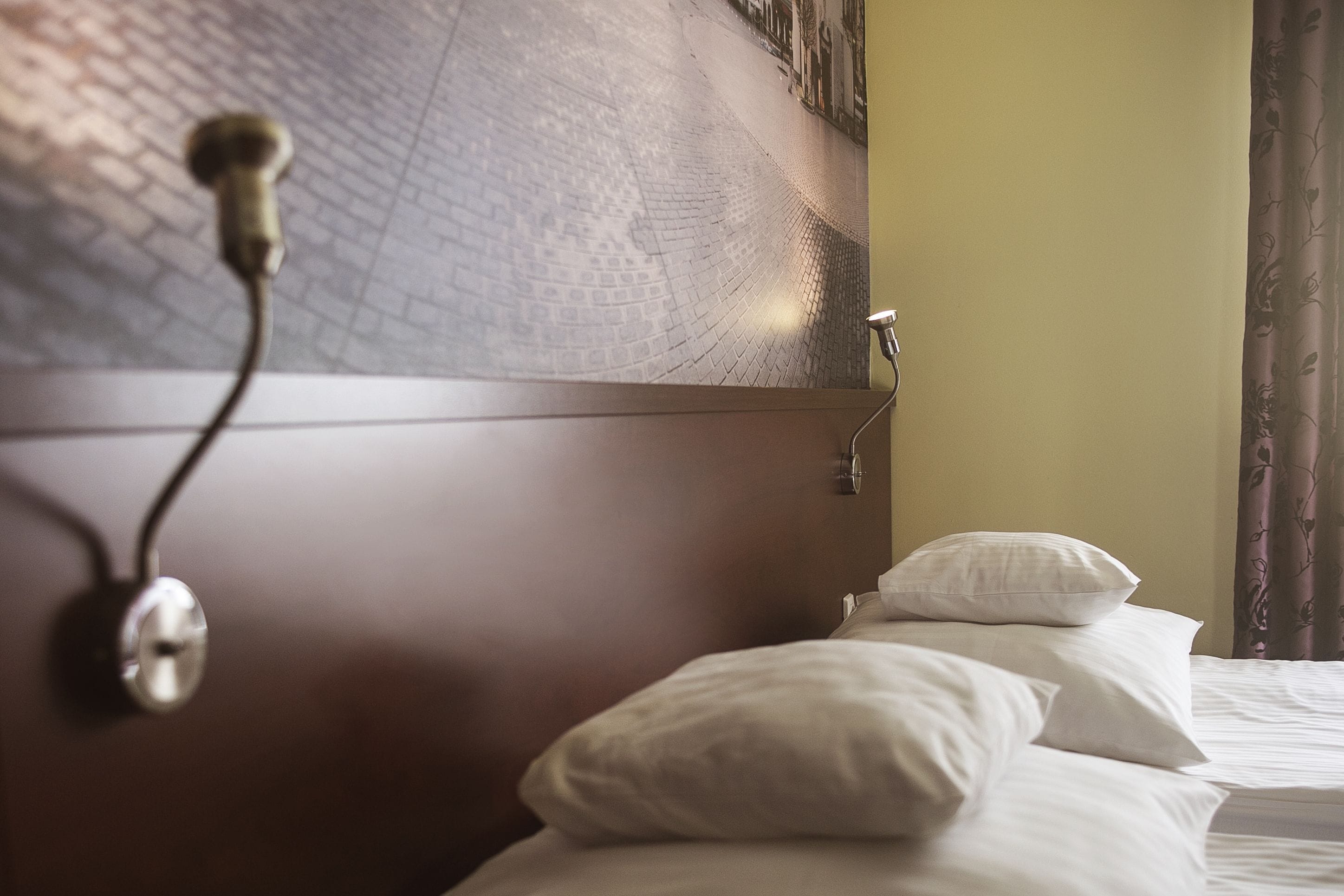 minibar, desk, free cots/infant beds, free wifi