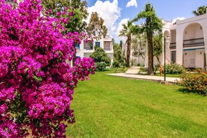 Side Sea View | Minibar, in-room safe, free cots/infant beds, bed sheets - Club Muskebi (Bodrum)