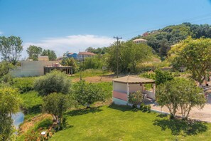 Exterior - Pink House Socrates (Corfu)