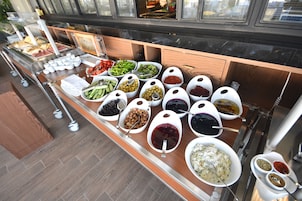 Free daily local cuisine breakfast