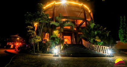 Shine Resort Hotel