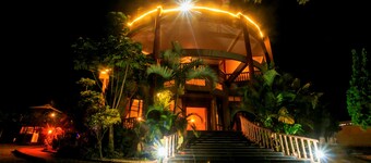 Shine Resort Hotel