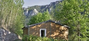 2 bedrooms, individually decorated, individually furnished - Camping Del Ron (Gorges du Tarn Causses)