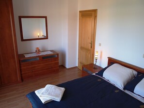 4 bedrooms, internet, bed sheets - House FRLAN (10056-K1) - Soline - island Krk (Soline - island Krk)