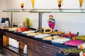 Breakfast and dinner served  - Seymen Hotel (Erdemli)