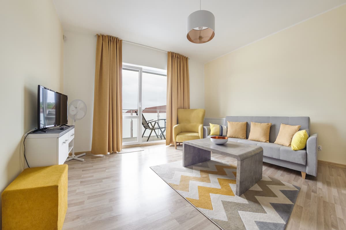 1 habitación, decoración personalizada y muebles diferentes