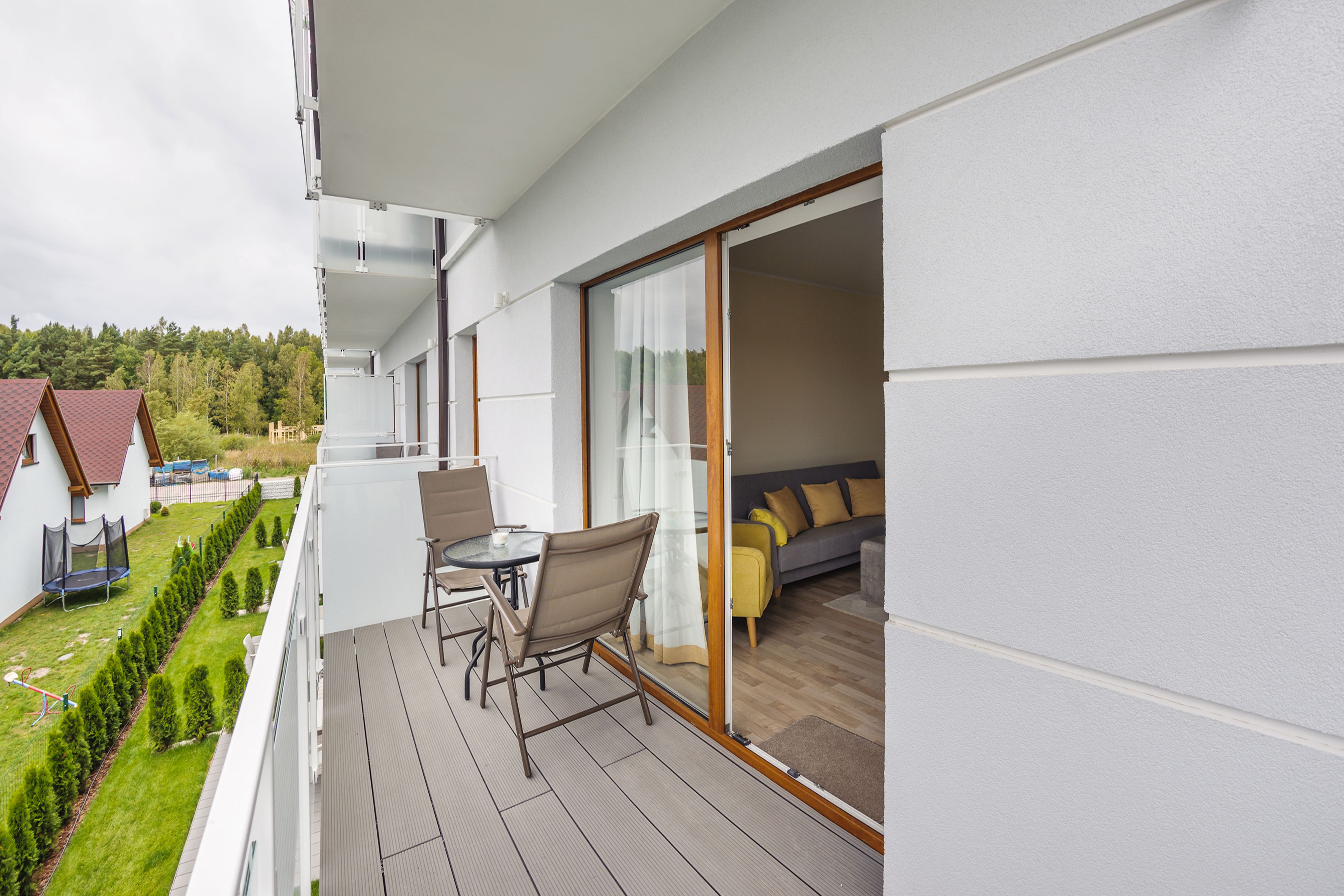 Apartment (14) | Individually decorated, individually furnished, laptop workspace