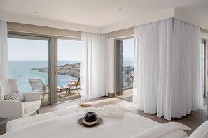 Minibar, coffres-forts dans les chambres, décoration personnalisée