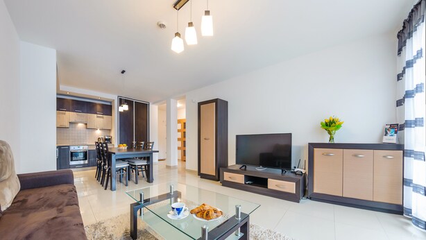 Apartemen (Spacerowa 12/16)