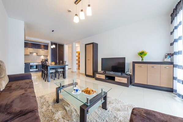 Apartment (Spacerowa 12/16)