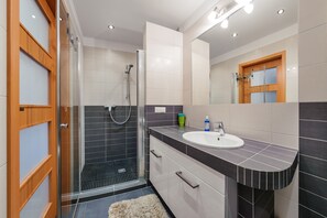Apartment (Spacerowa 12/16) | Bathroom - Apartamenty Sun&Snow Baltyk Park (Kolobrzeg)