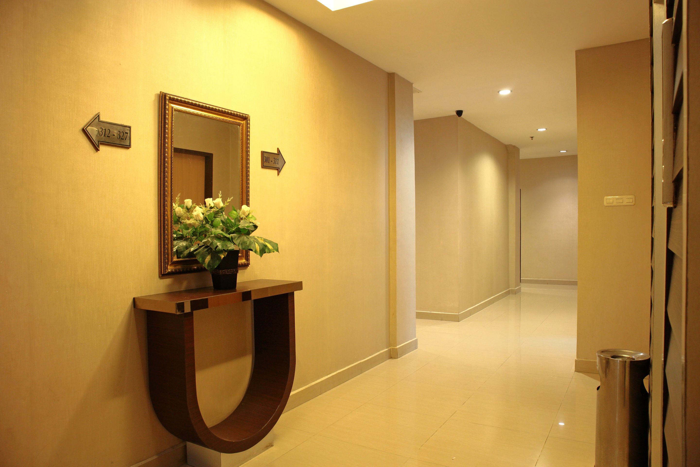 Lorong