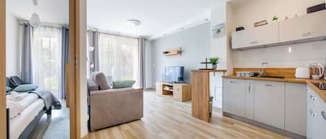 Apartment (3B/47A) | Laptopgeeigneter Arbeitsplatz