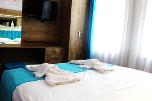 Standard Room - Megaron Hotel (Istanbul)