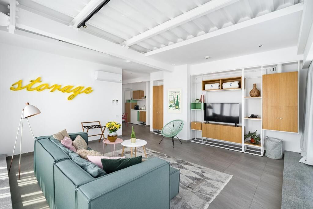 Suite – panorama, sjøutsikt | Oppholdsområde | Smart-TV