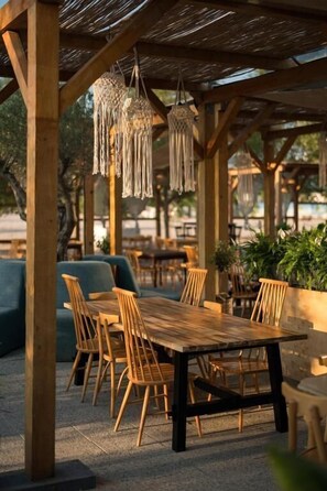 Terrace/patio - RIVA Mamaia Aparthotel (Constanta)