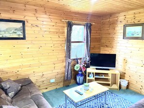 Interior - Braemar Lodge Cabins (Ballater)
