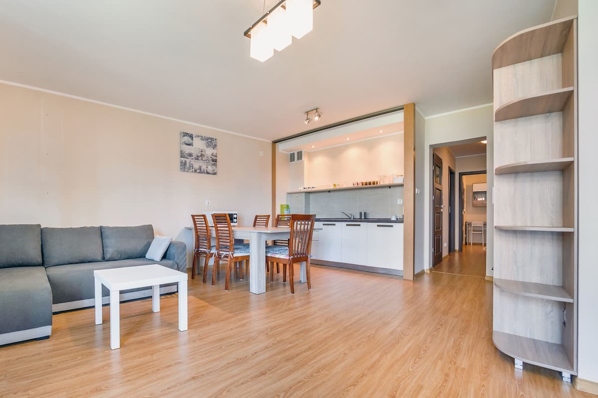 Apartment (2A) | Living area | Flat-screen TV