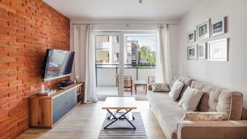 Apartament (123 J) | Living area | Flat-screen TV