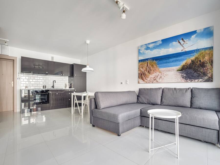 Departamento (225J) | Área de sala de estar | Televisión de pantalla plana