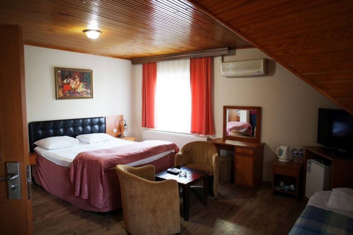 Signature-Villa, Mehrere Betten, Gartenblick | 1 Schlafzimmer, hochwertige Bettwaren, Schreibtisch