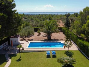 Pool - Stunning private villa for 4 people with WIFI, A/C, private pool, TV, patio and panoramic view (L'ampolla)