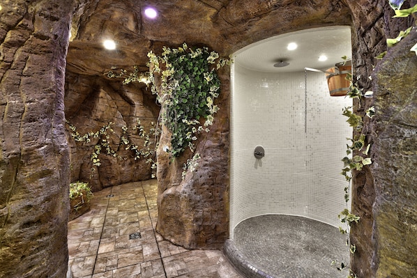 Bain turc/hammam, soins du corps, massage aux pierres chaudes