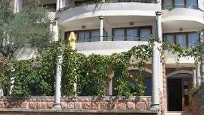Exterior detail - Levantin Inn 1,2 Room N12 (Budva Municipality)