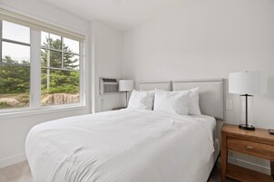 Suite Premium, 2 chambres, vue plage | Rideaux occultants, chambres insonorisées, fer et planche à repasser