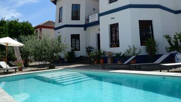 Rideaux occultants, Wi-Fi gratuit, draps fournis